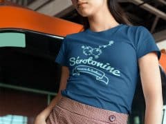 T-shirt pour femmes heureuses grâce à la sérotonine